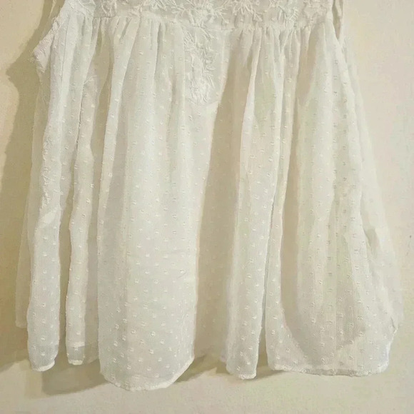 Zara Lace Embroidered Blouse - Picture 5 of 5